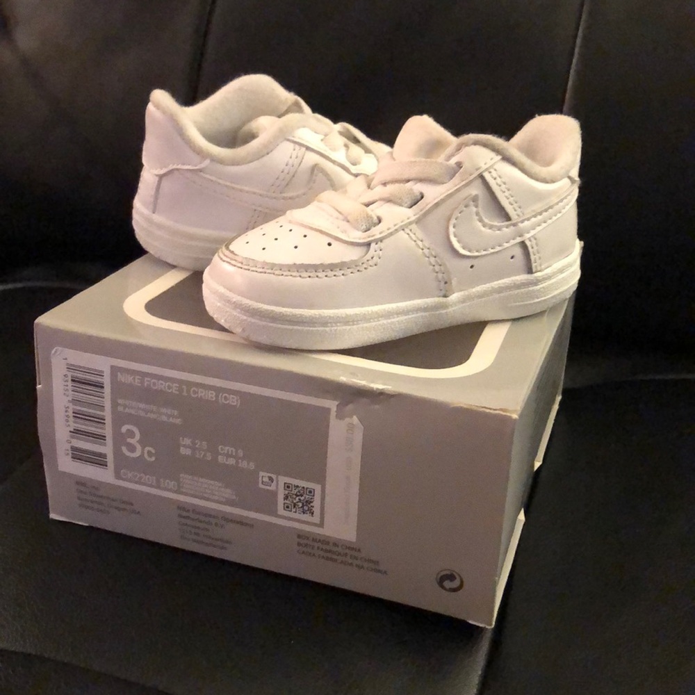 Nike force 1 crib